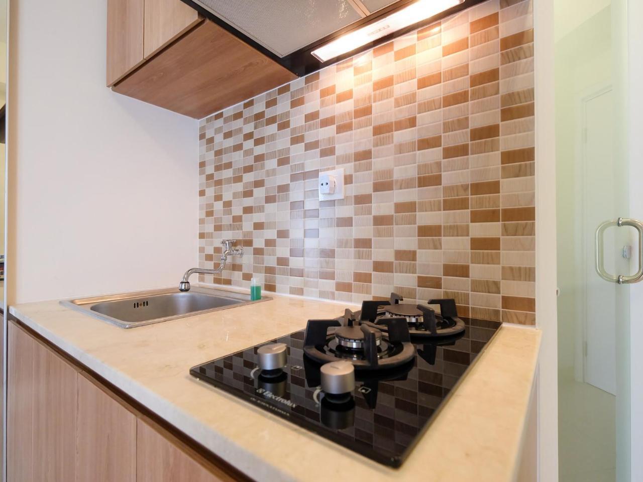 Modern Studio At Green Pramuka City Apartment Near To Shopping Center By Travelio Jakarta Bagian luar foto